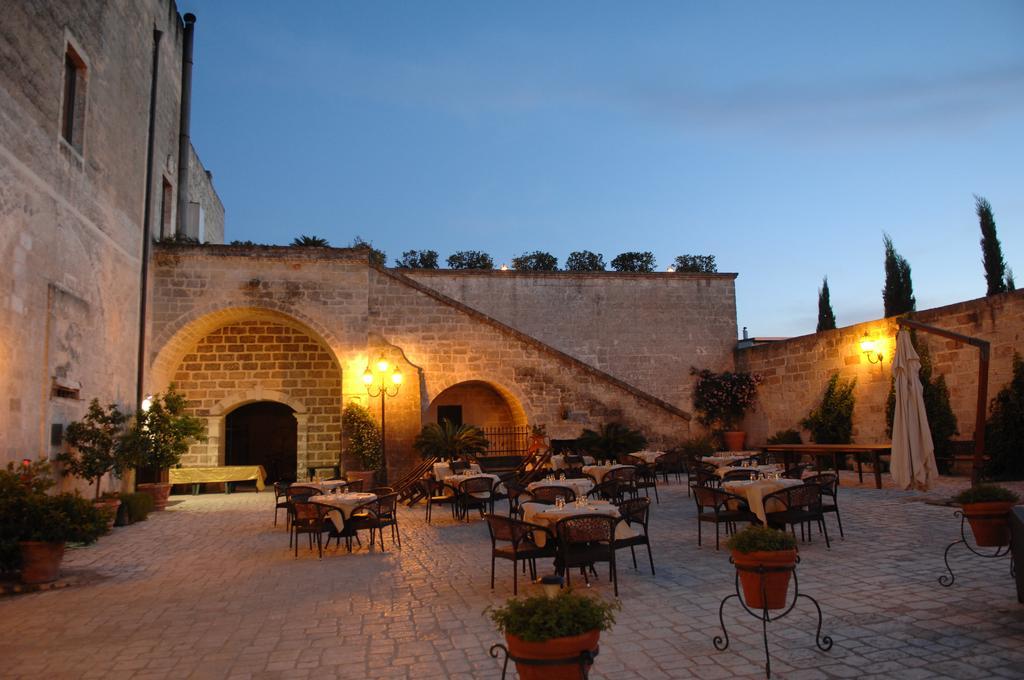 Castello Conti Filo Bed and Breakfast Torre Santa Susanna Eksteriør billede