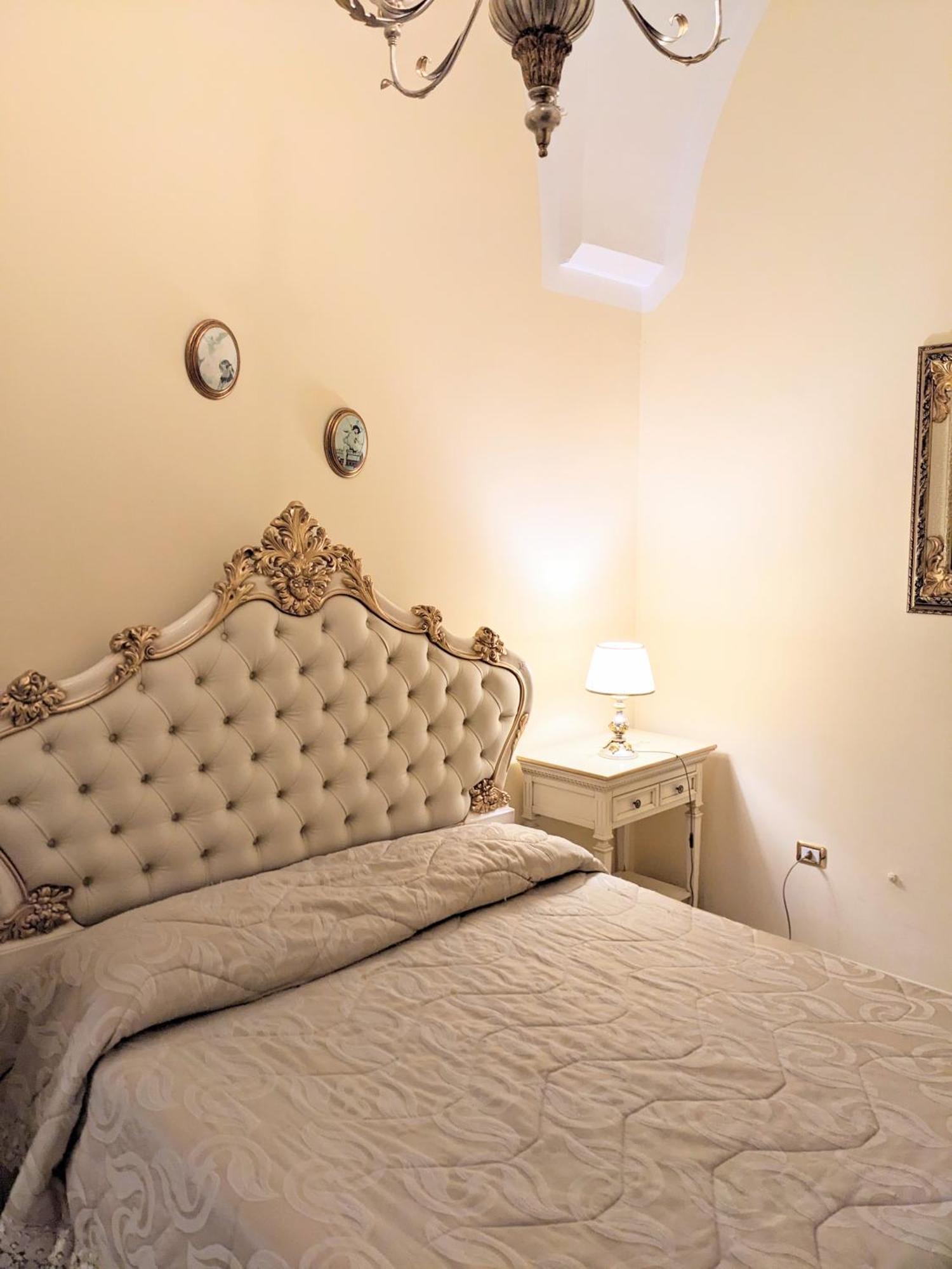 Castello Conti Filo Bed and Breakfast Torre Santa Susanna Værelse billede