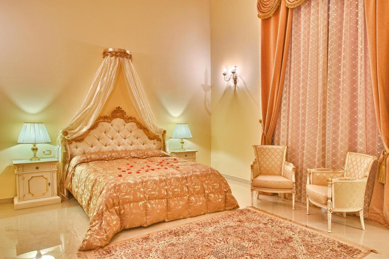 Castello Conti Filo Bed and Breakfast Torre Santa Susanna Værelse billede